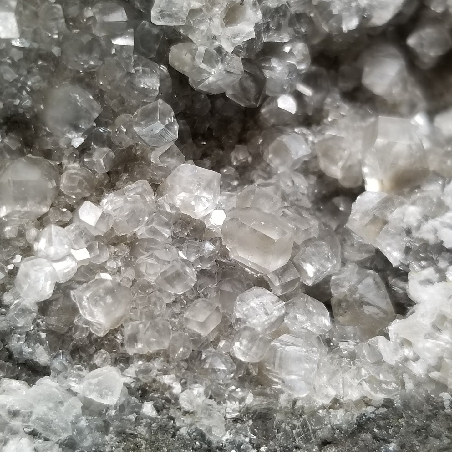#33002 Transparent Nailhead Spar Calcite geode, Chalcopyrite ore and small fossils in matrix