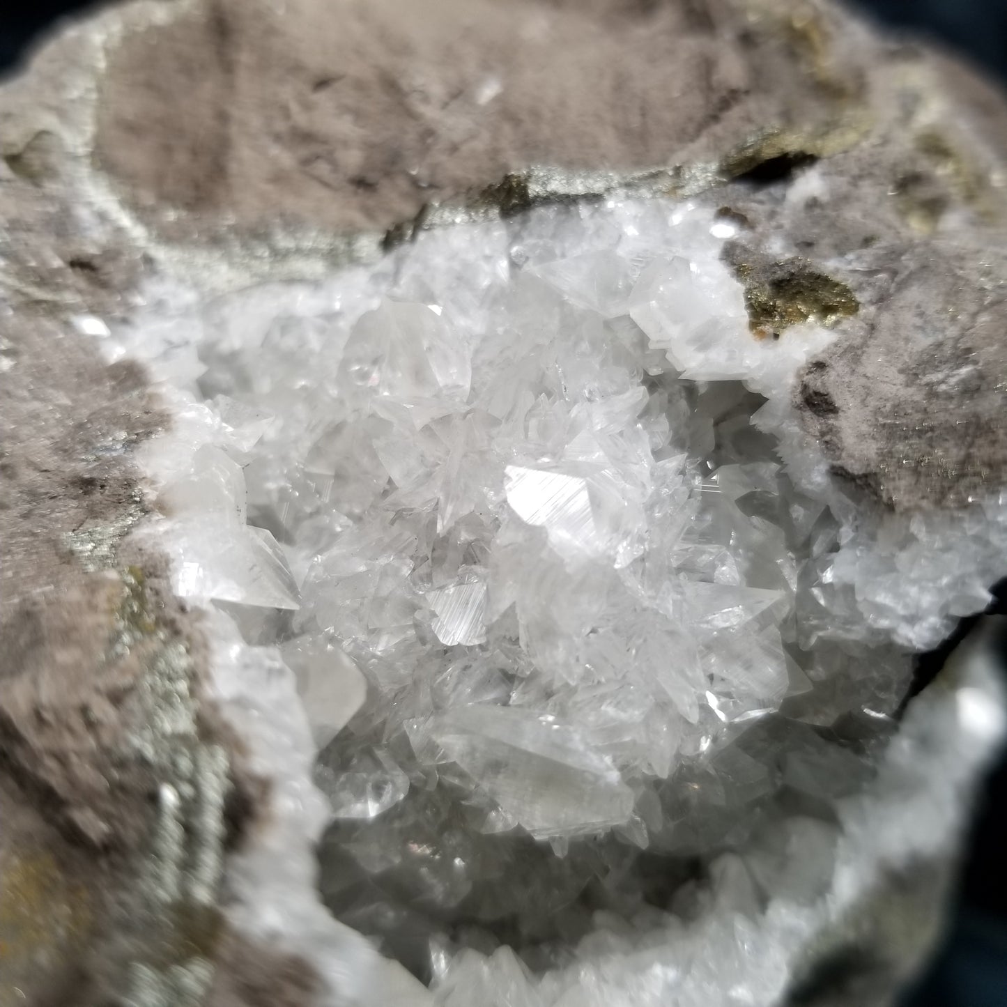 #33008 Super clear Nailhead Spar Calcite geode, Chalcopyrite ore and multiple small fossils in the matrix