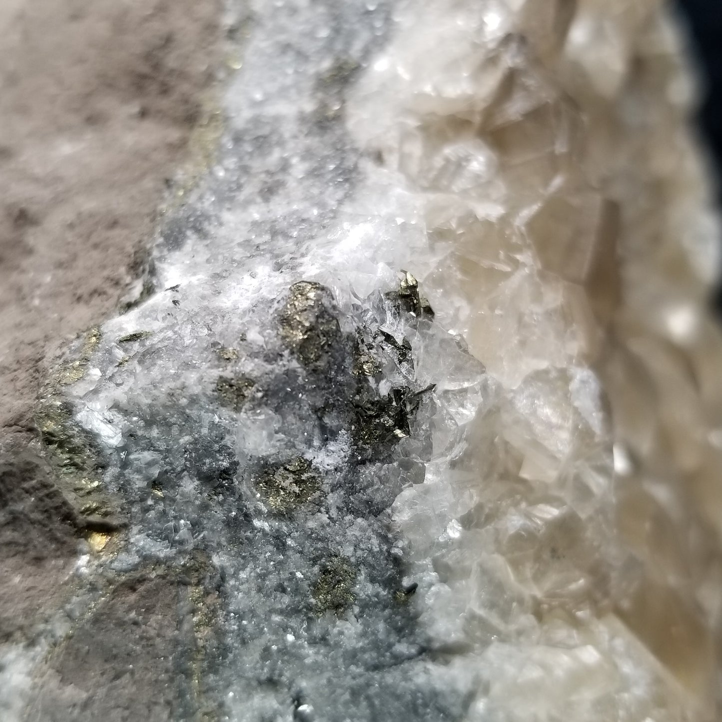 #33012 Clear Nailhead Spar Calcite cluster, Chalcopyrite ore and multiple small fossils in the matrix
