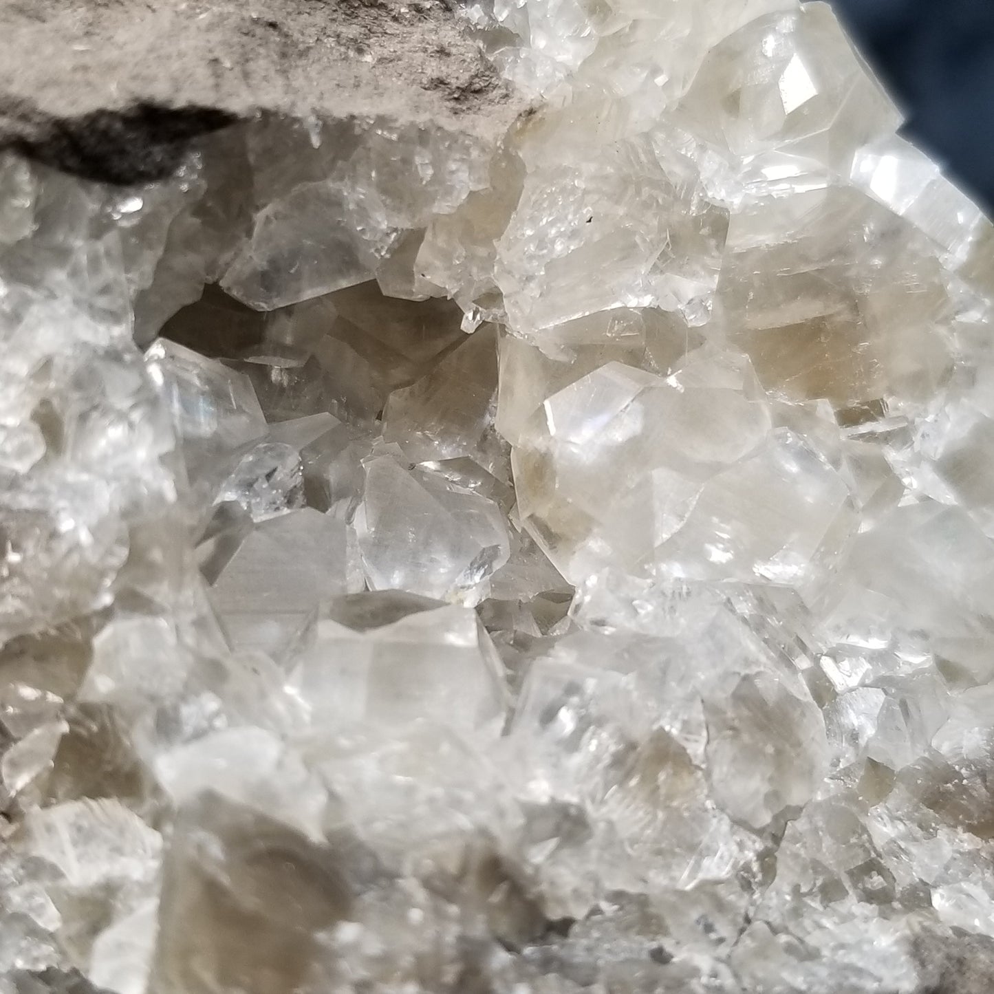#33018 Super clear Nailhead Spar Calcite cluster, Chalcopyrite ore and multiple small fossils in the matrix