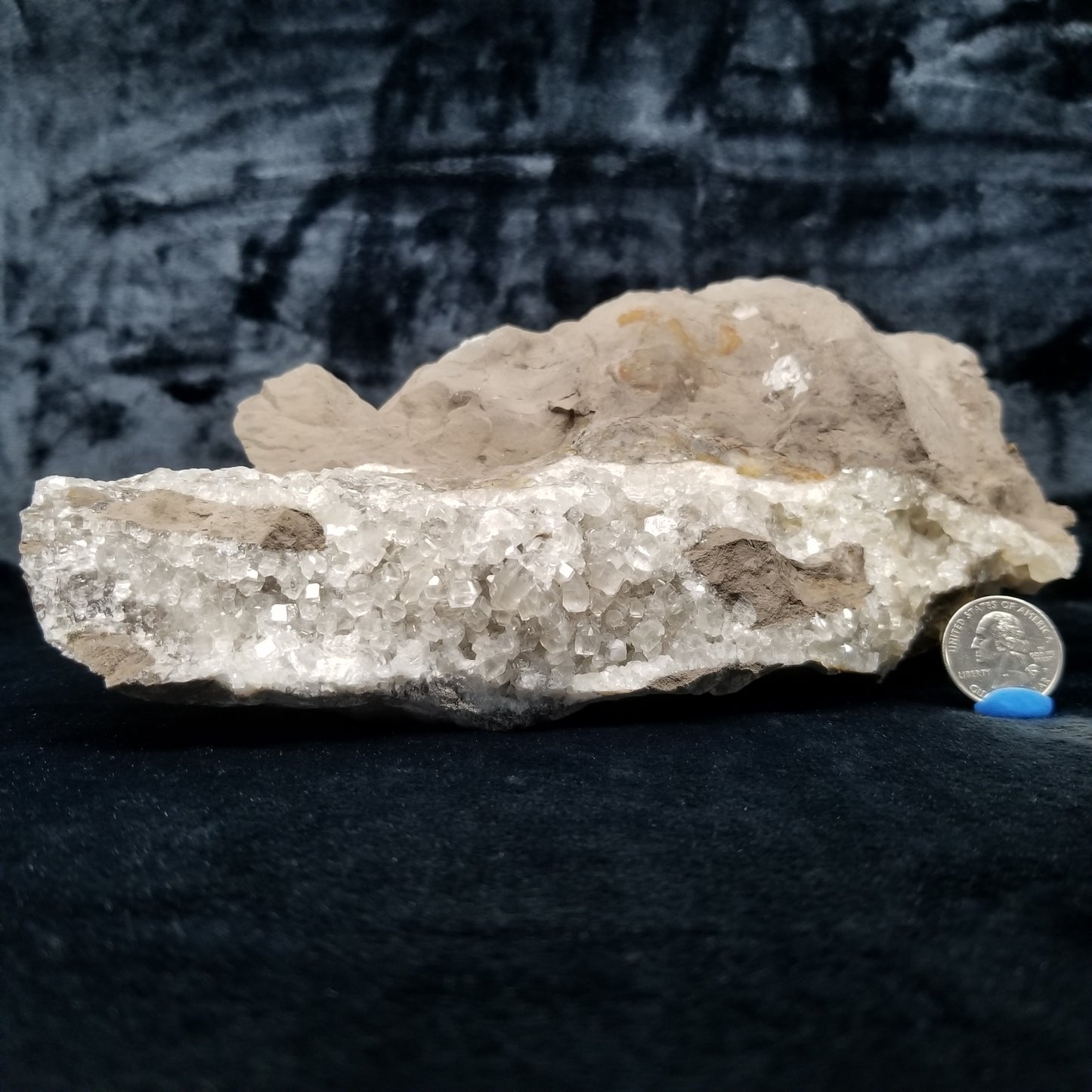 #33024 Super clear Nailhead Spar Calcite geode, Chalcopyrite ore and multiple small fossils in the matrix