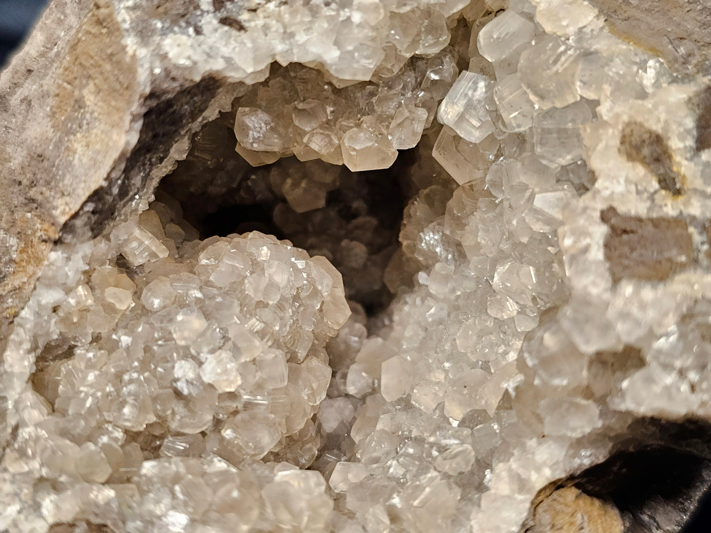 #33032 Super clear Nailhead Spar Calcite geode, Chalcopyrite ore and multiple small fossils in the matrix