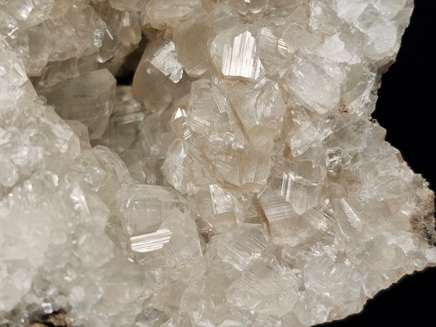 #33053 Super clear Nailhead Spar Calcite cluster, Chalcopyrite ore and multiple small fossils in the matrix