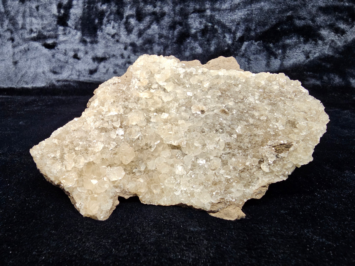 #33043 Super clear Nailhead Spar Calcite cluster, Chalcopyrite ore and multiple small fossils in the matrix