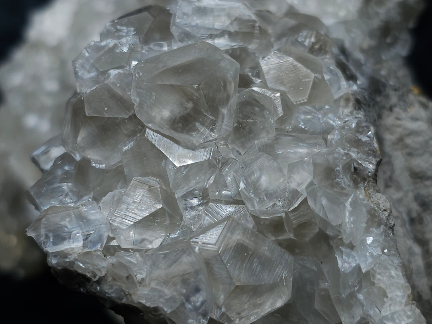 #33049 Super clear Nailhead Spar Calcite cluster, Chalcopyrite ore and multiple small fossils in the matrix