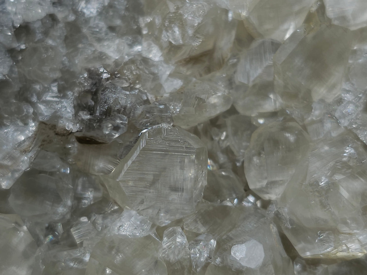 #33068 Super clear Nailhead Spar Calcite cluster, Chalcopyrite ore and multiple small fossils in the matrix