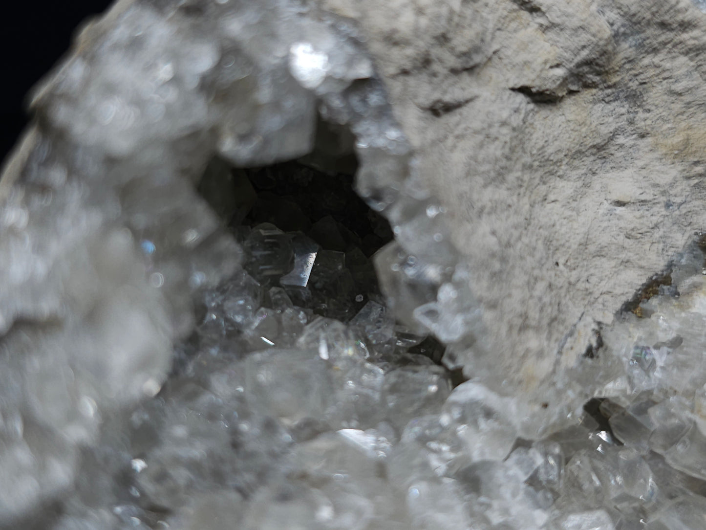 #33050 Super clear Nailhead Spar Calcite small geode, Chalcopyrite ore and multiple small fossils in the matrix