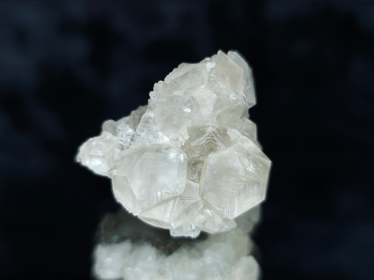 #33052 Super clear Nailhead Spar Calcite cluster, Chalcopyrite ore and multiple small fossils in the matrix