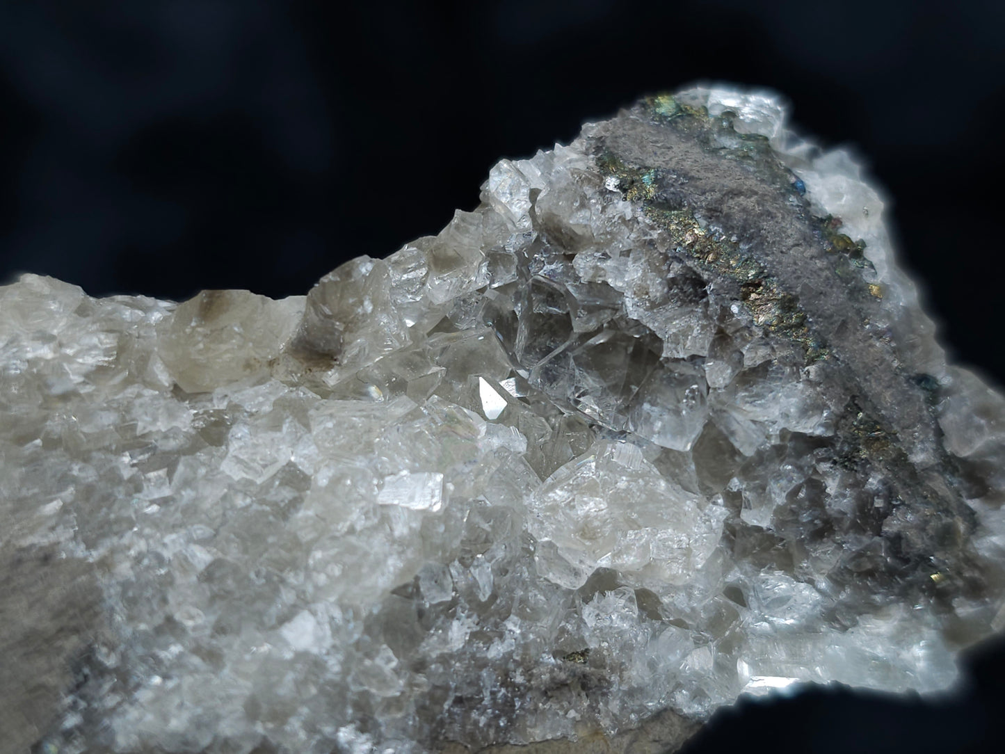#33062 Super clear Nailhead Spar Calcite cluster, Chalcopyrite ore and multiple small fossils in the matrix