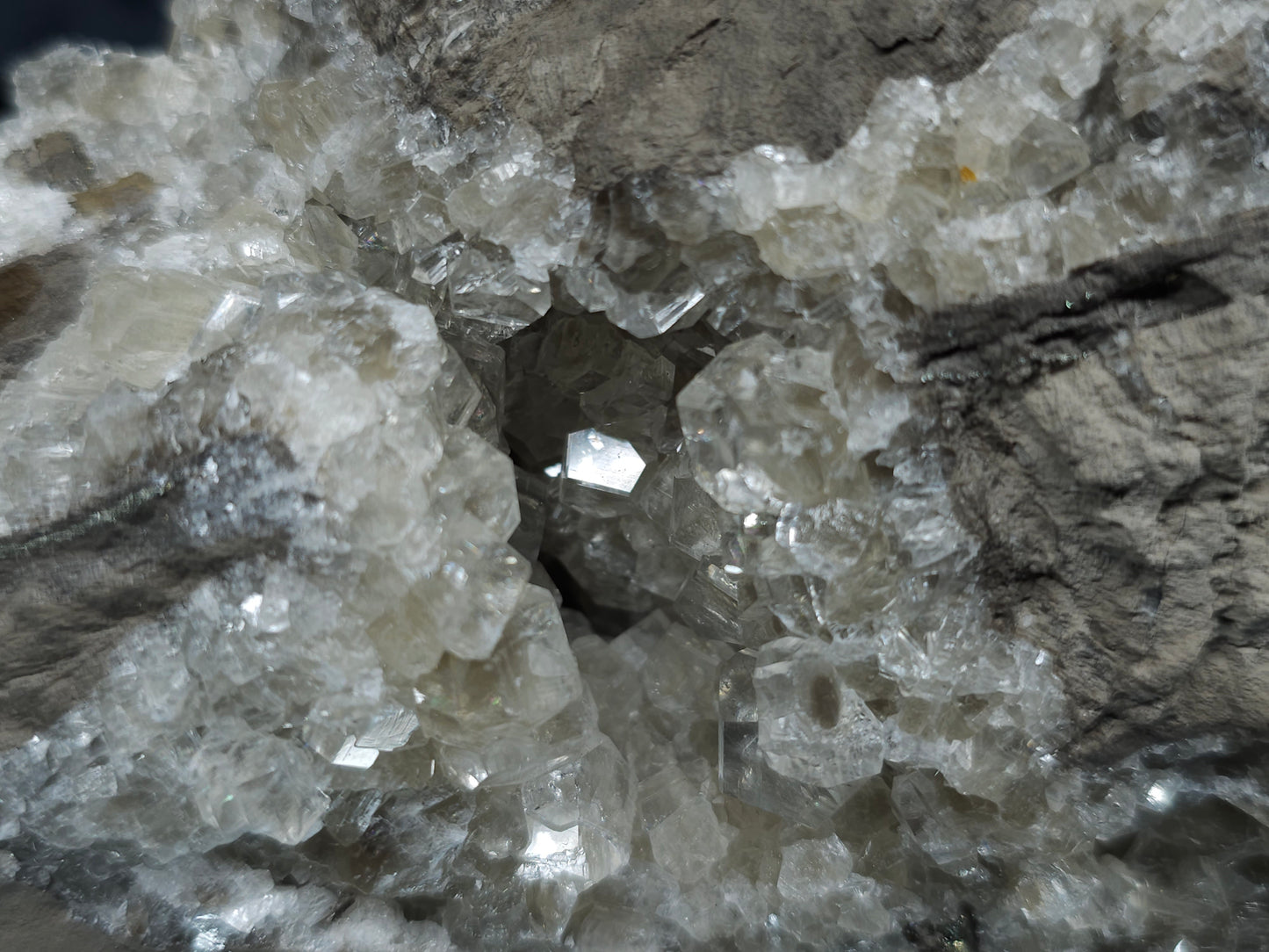 #33073 Super clear Nailhead Spar Calcite cluster, Chalcopyrite ore and multiple small fossils in the matrix
