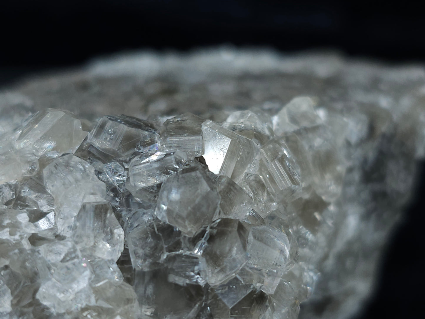 #33080 Super clear Nailhead Spar Calcite cluster, Chalcopyrite ore and multiple small fossils in the matrix