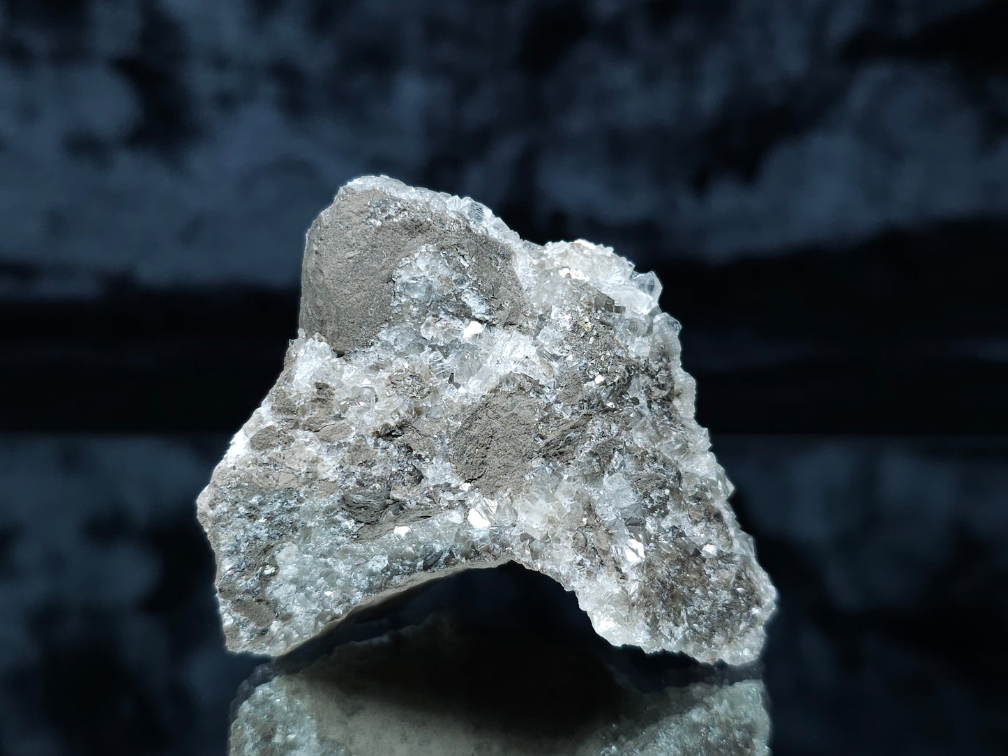#33077 Super clear Nailhead Spar Calcite cluster, Chalcopyrite ore and multiple small fossils in the matrix