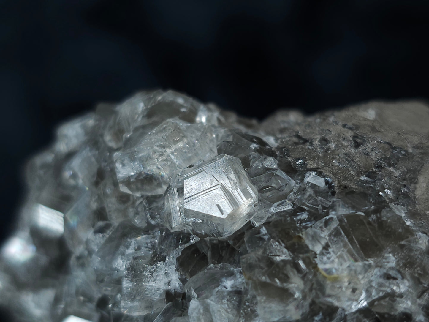 #33105 Super clear Nailhead Spar Calcite cluster with Chalcopyrite ore and multiple small fossils in the matrix