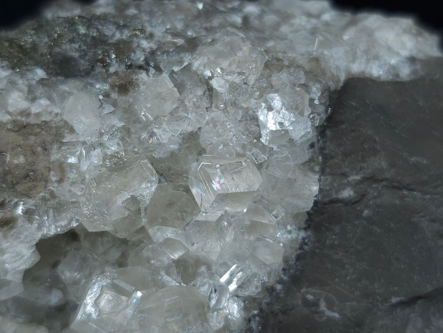 #33097 Super clear Nailhead Spar Calcite cluster, Chalcopyrite ore and multiple small fossils in the matrix