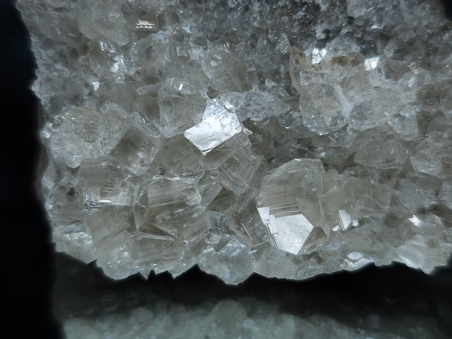 #33106 Super clear Nailhead Spar Calcite cluster with Chalcopyrite ore and multiple small fossils in the matrix