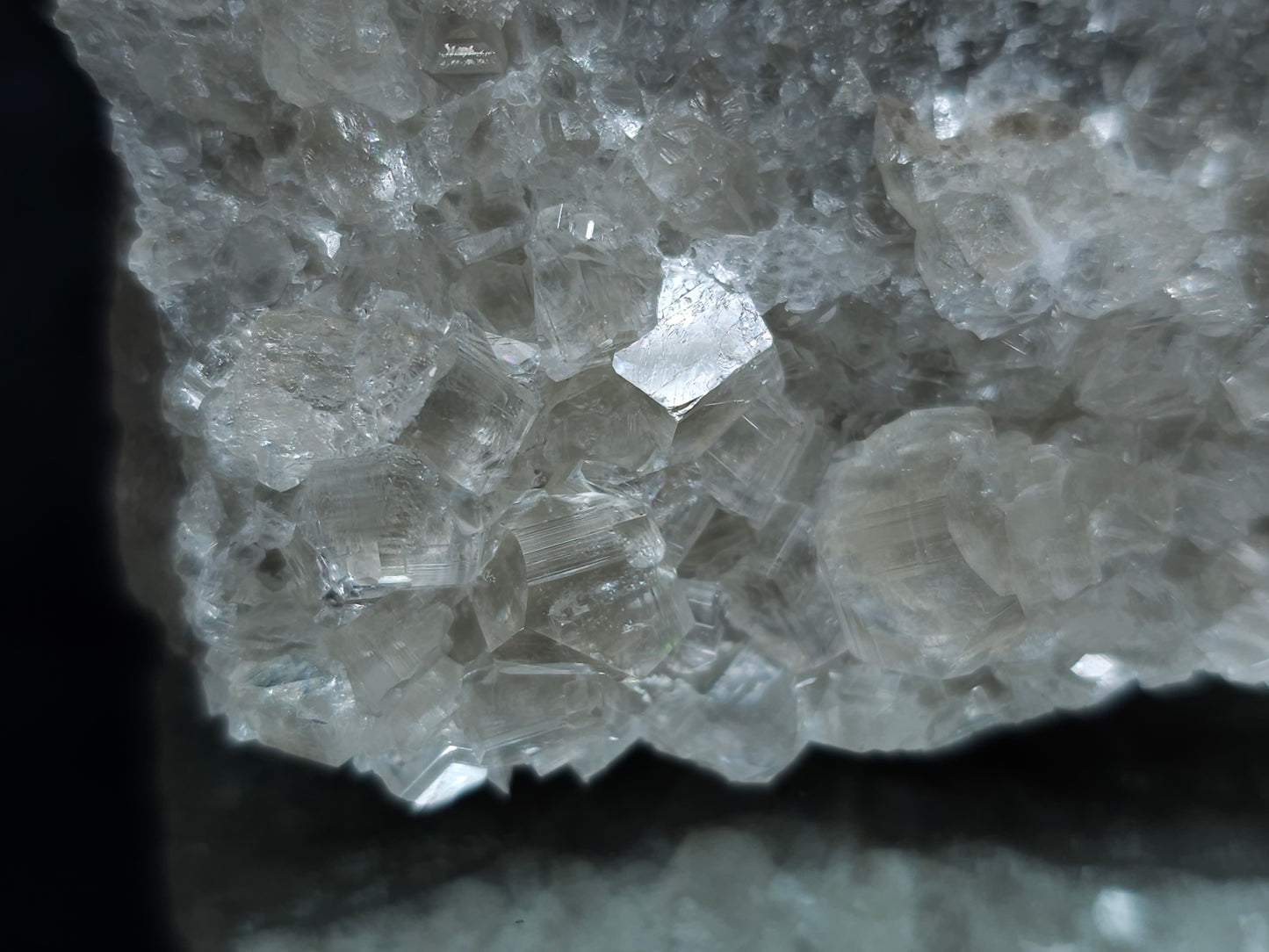 #33106 Super clear Nailhead Spar Calcite cluster with Chalcopyrite ore and multiple small fossils in the matrix
