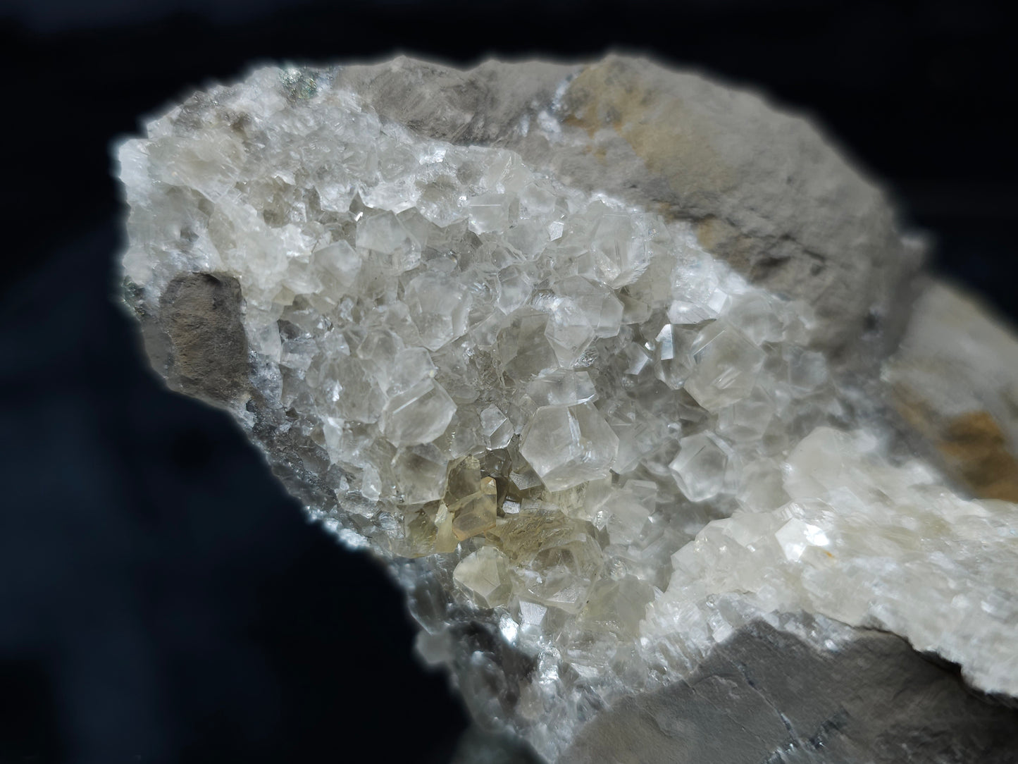 #33075 Super clear Nailhead Spar Calcite cluster, Chalcopyrite ore and multiple small fossils in the matrix