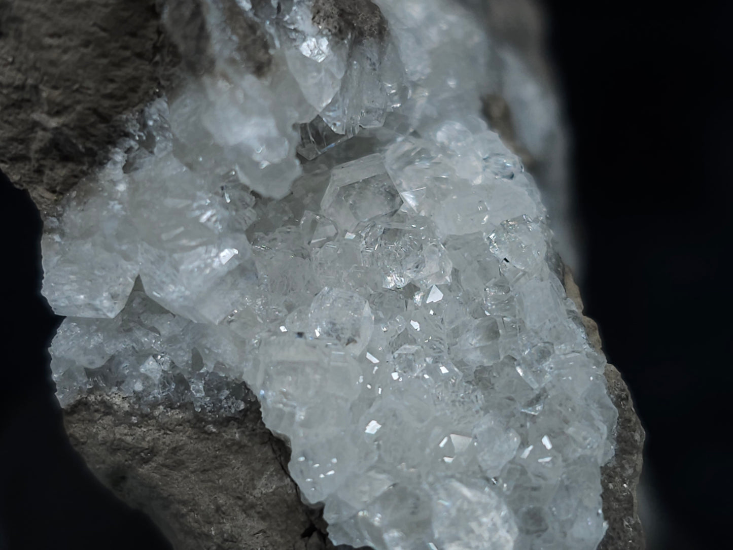 #33060 Super clear Nailhead Spar Calcite cluster, Chalcopyrite ore and multiple small fossils in the matrix