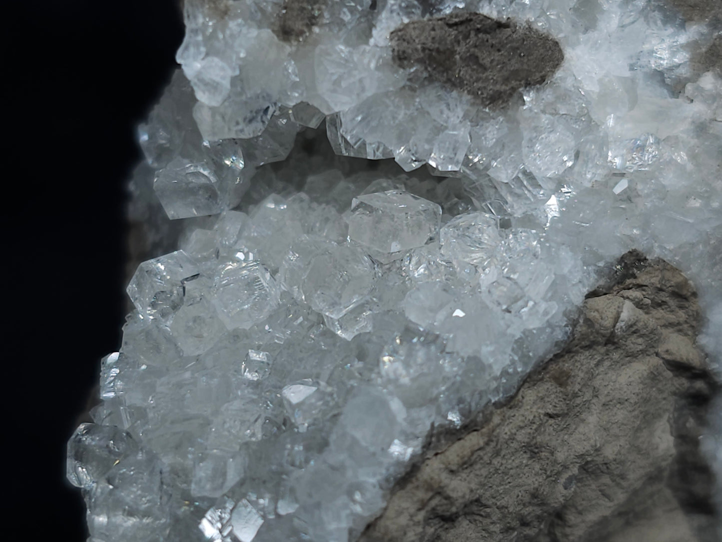 #33060 Super clear Nailhead Spar Calcite cluster, Chalcopyrite ore and multiple small fossils in the matrix