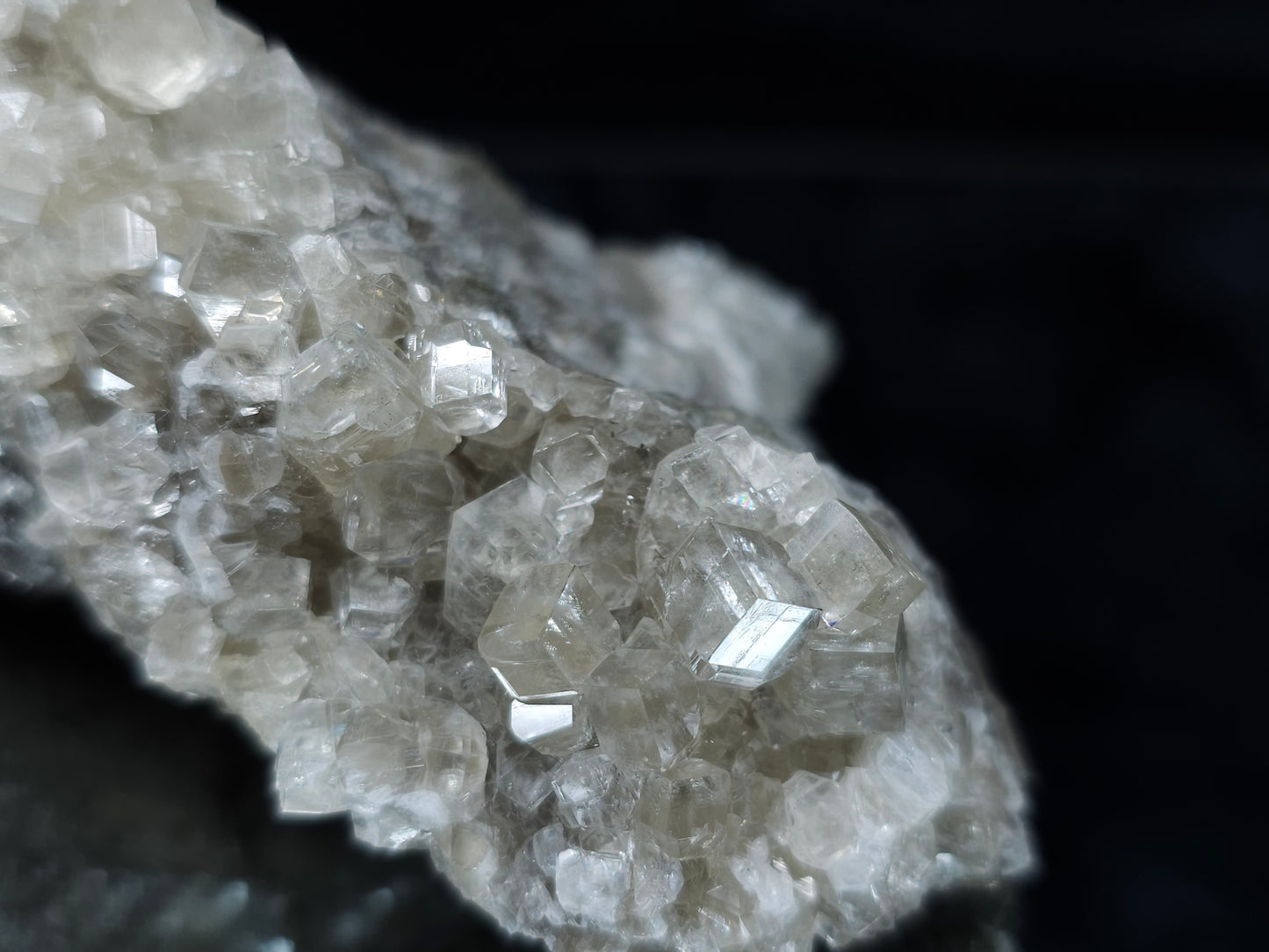 #33079 Super clear Nailhead Spar Calcite cluster, Chalcopyrite ore and multiple small fossils in the matrix.