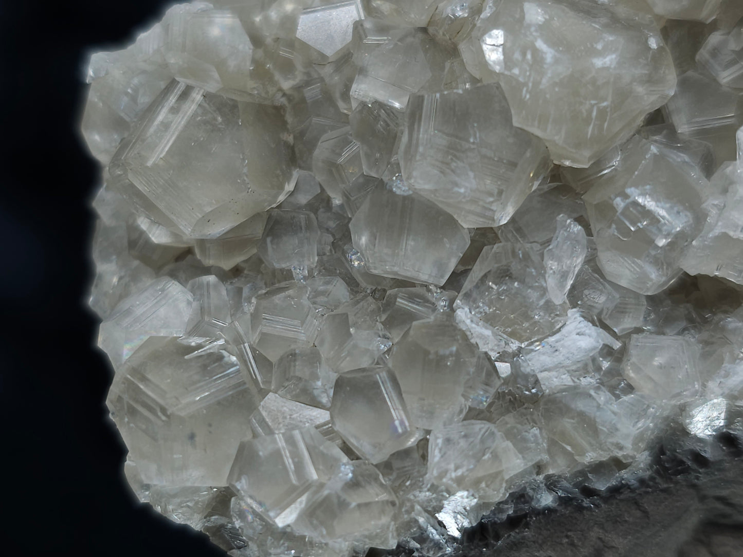 #33115 Super clear Nailhead Spar Calcite cluster with Chalcopyrite ore and multiple small fossils in the matrix