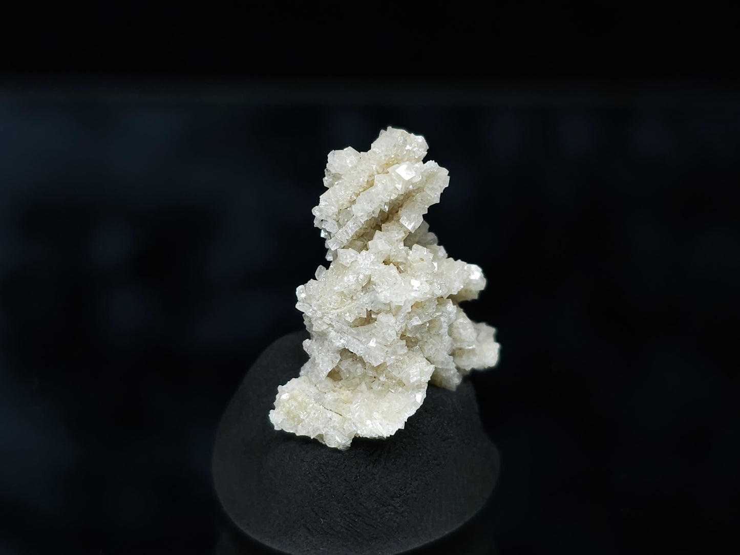 #88044 Calcite pseudomorph after needle Calcite formation