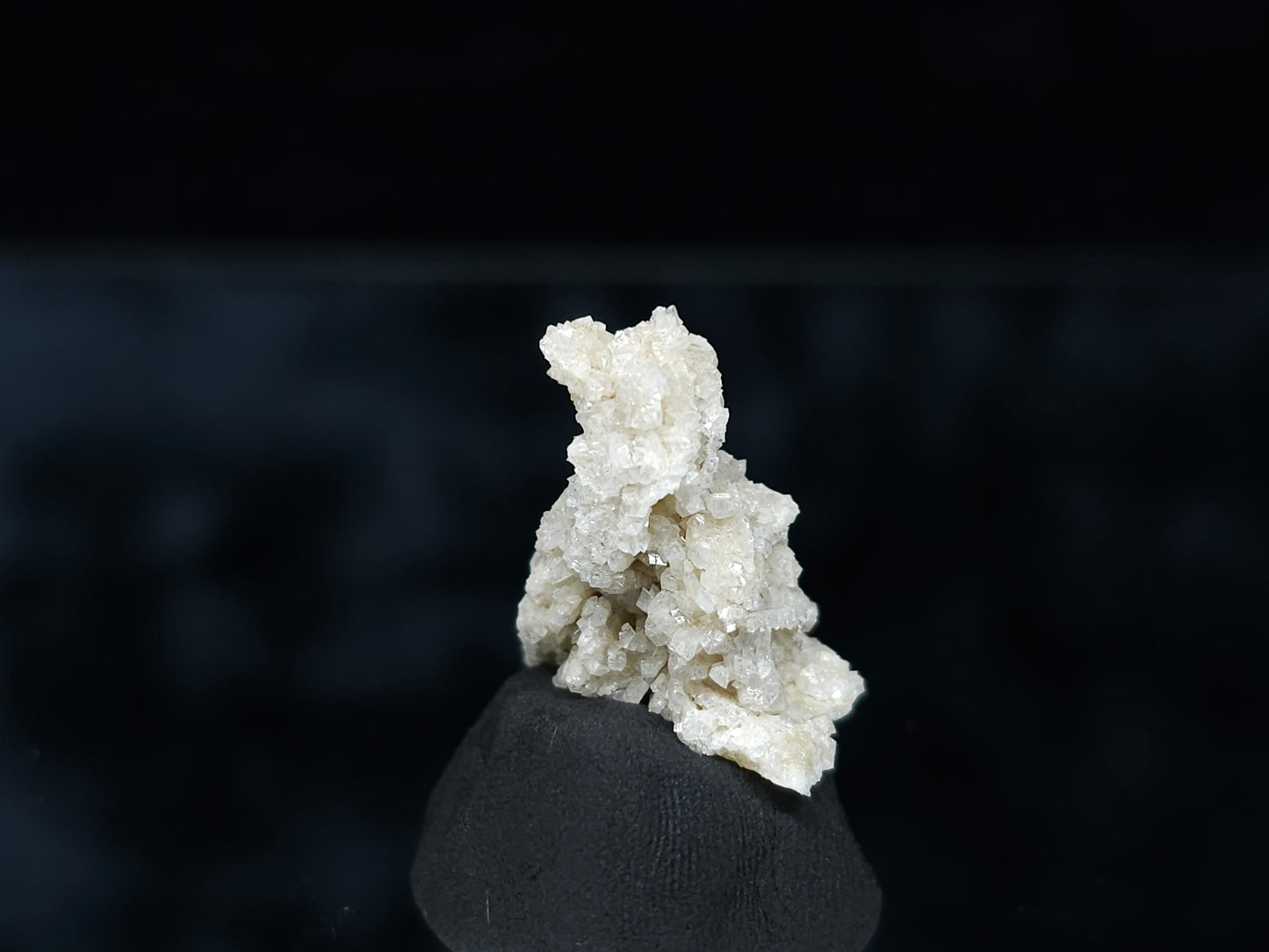 #88044 Calcite pseudomorph after needle Calcite formation