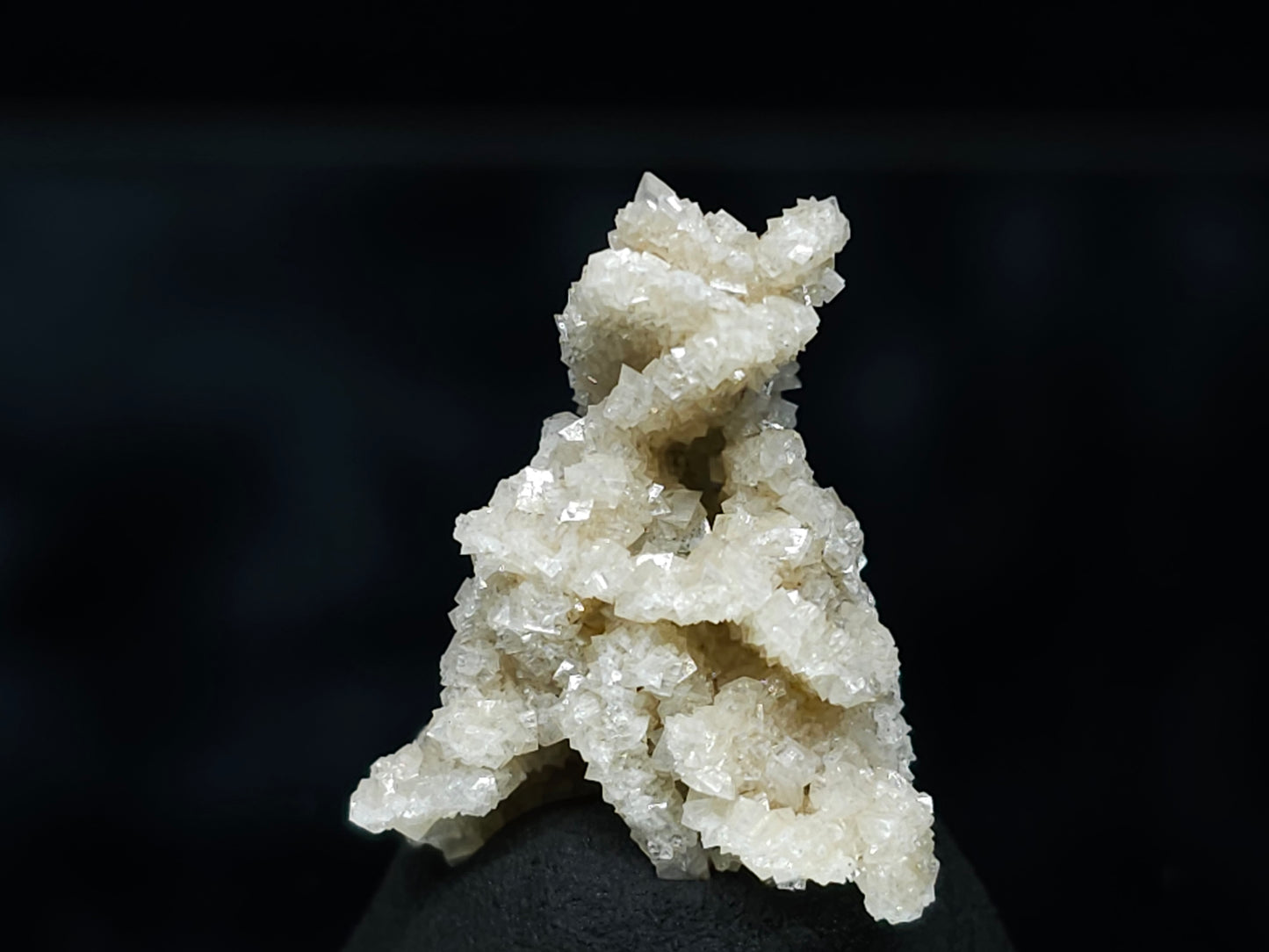 #88044 Calcite pseudomorph after needle Calcite formation