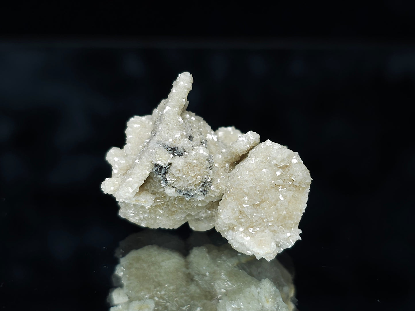 #88047 Calcite pseudomorph after needle Calcite formation
