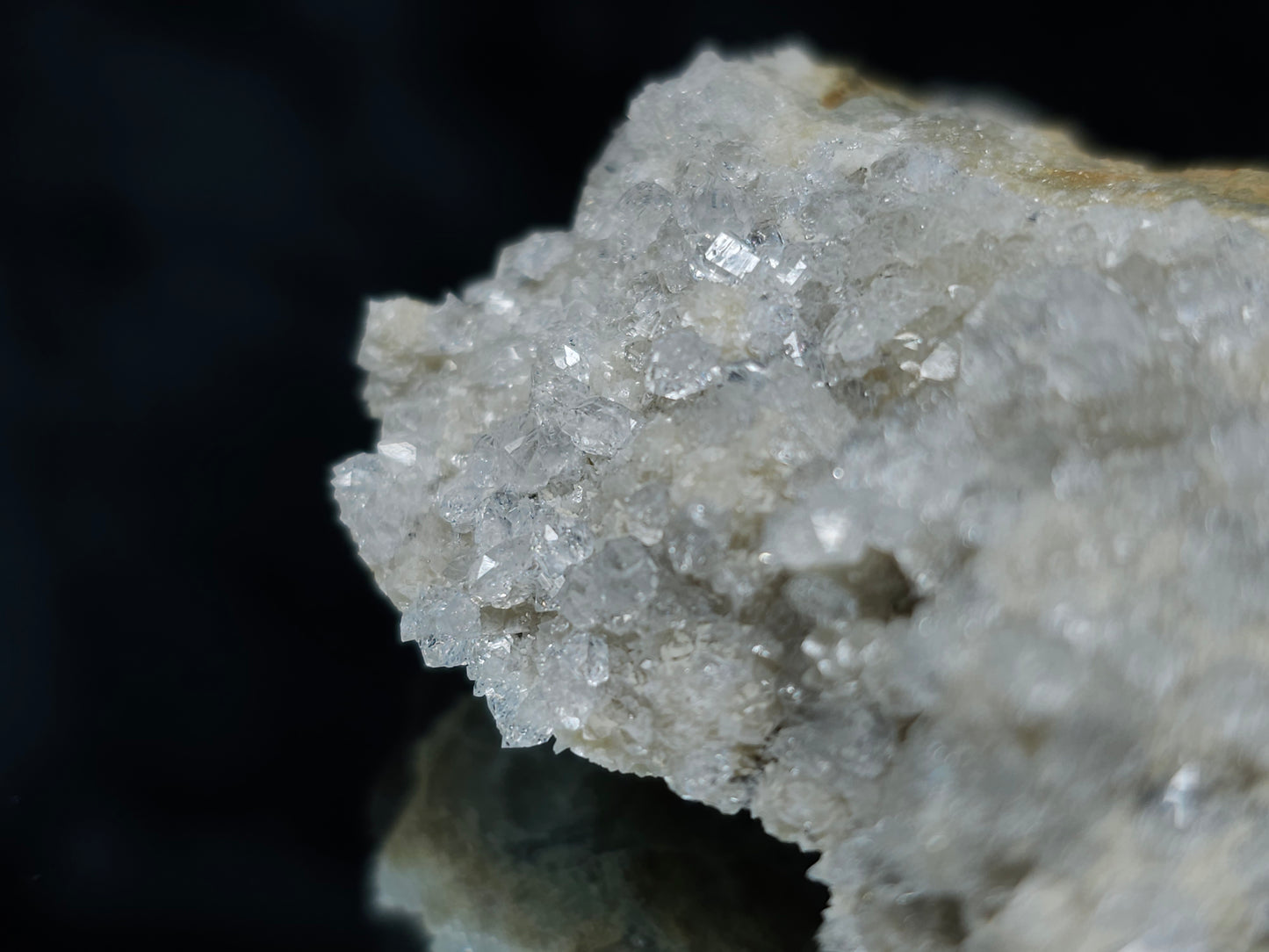 #88077 Spirit Gwindel Quartz on Calcite pseudomorph after Calcite on Calcite matrix