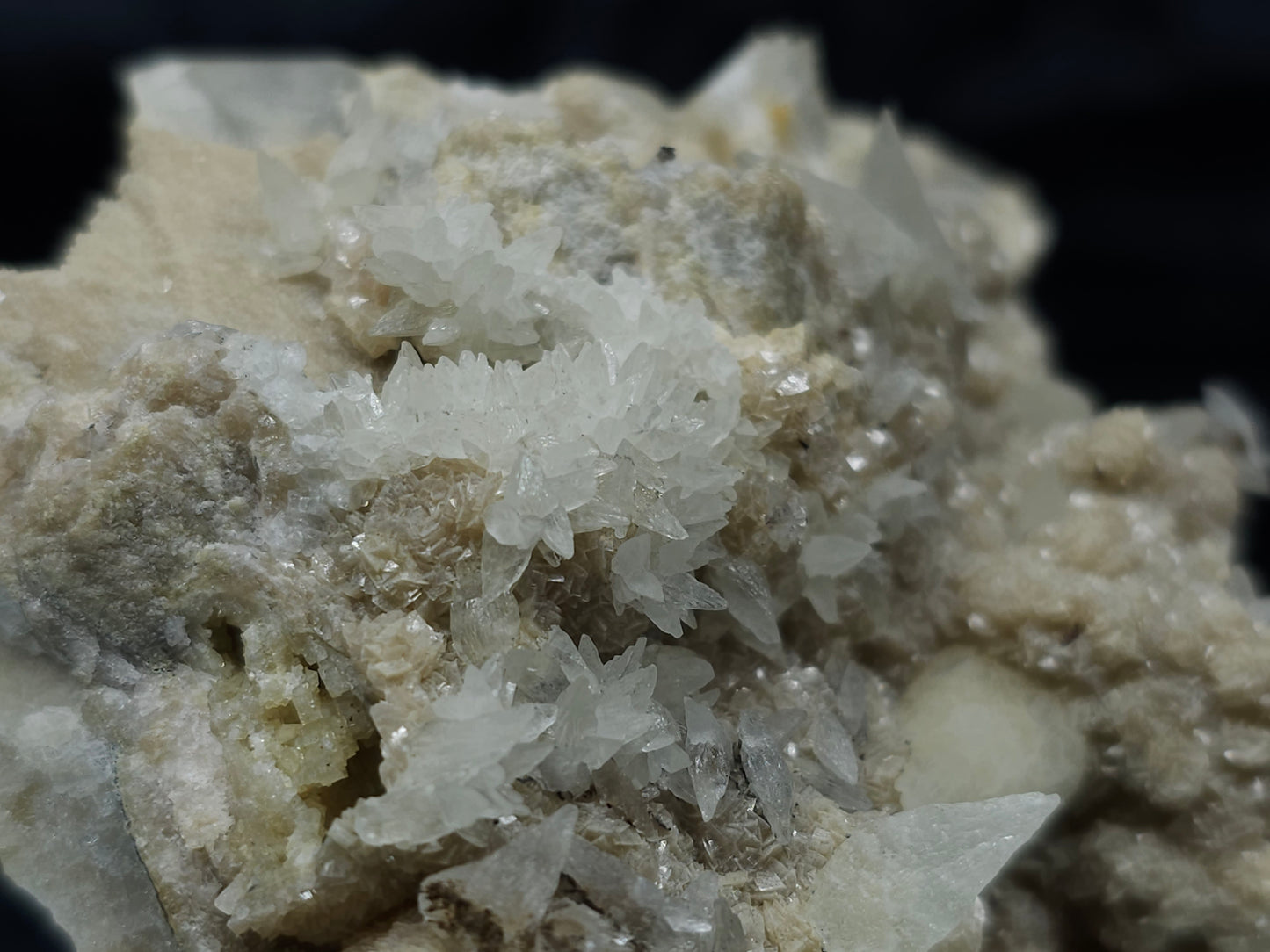 #88087 Hematite and awesome Dogtooth Spar on Calcite pseudomorph after Calcite