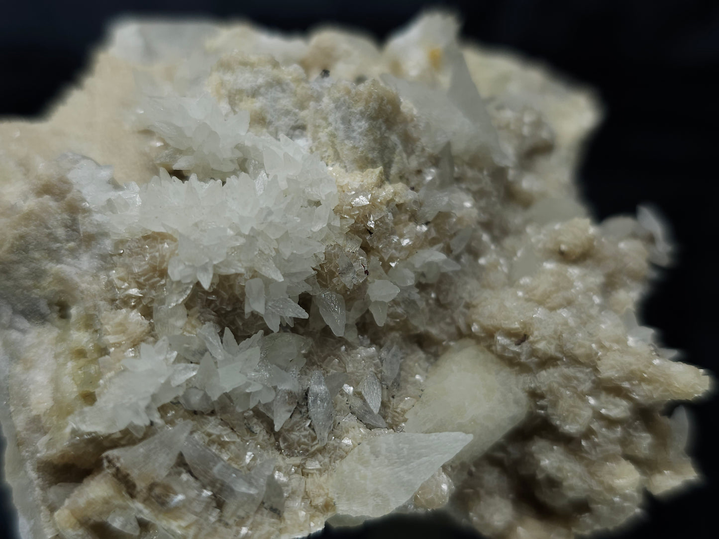 #88087 Hematite and awesome Dogtooth Spar on Calcite pseudomorph after Calcite