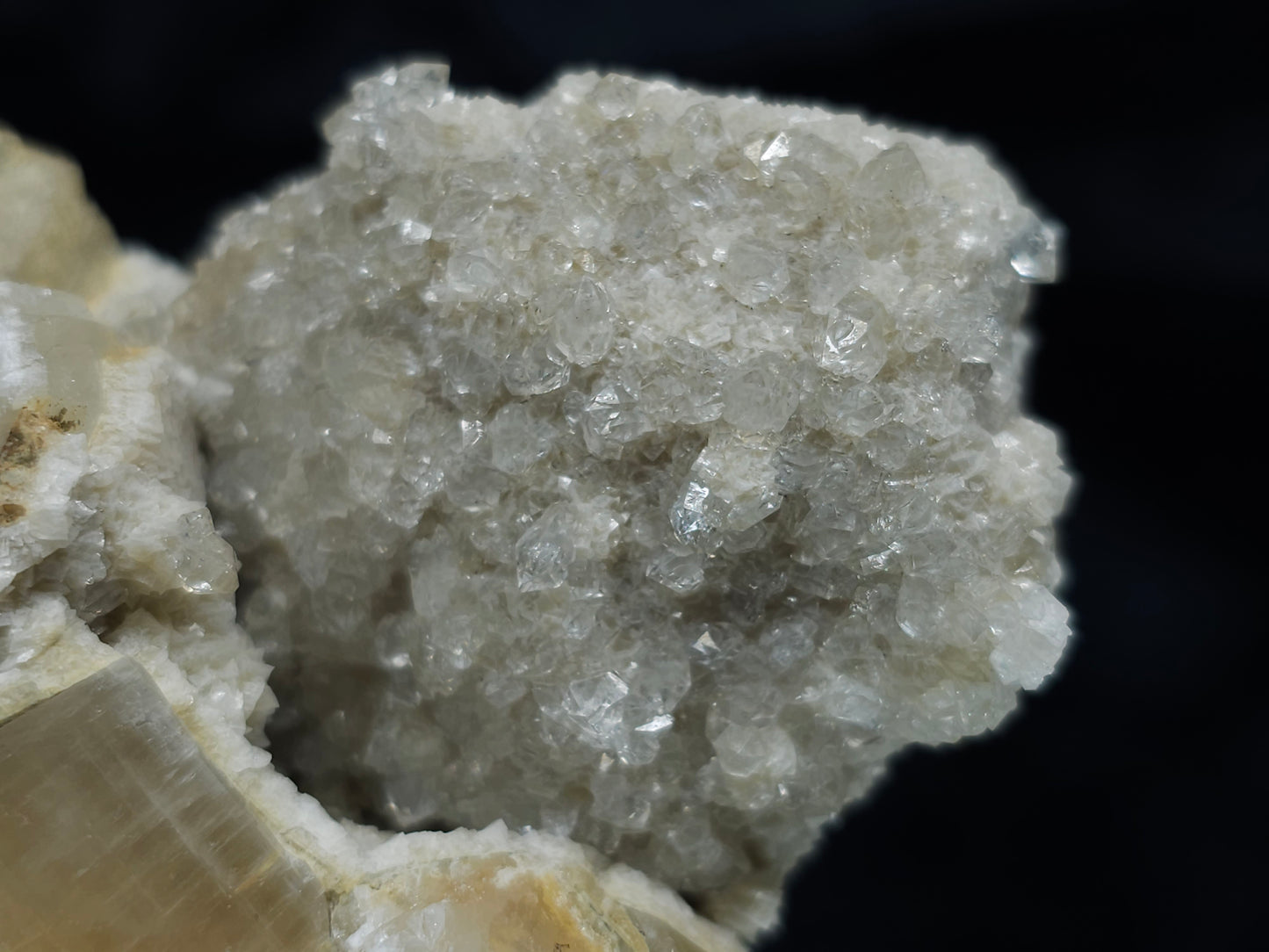 #88088 Spirit Gwindel Quartz on Calcite pseudomorph after Calcite