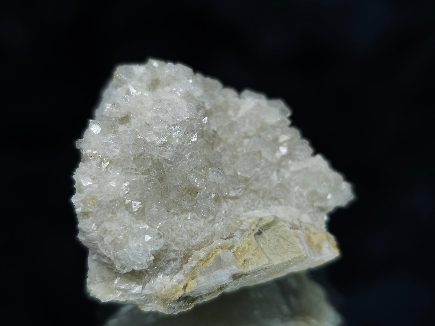 #88090 Spirit Gwindel Quartz on Calcite pseudomorph after Calcite