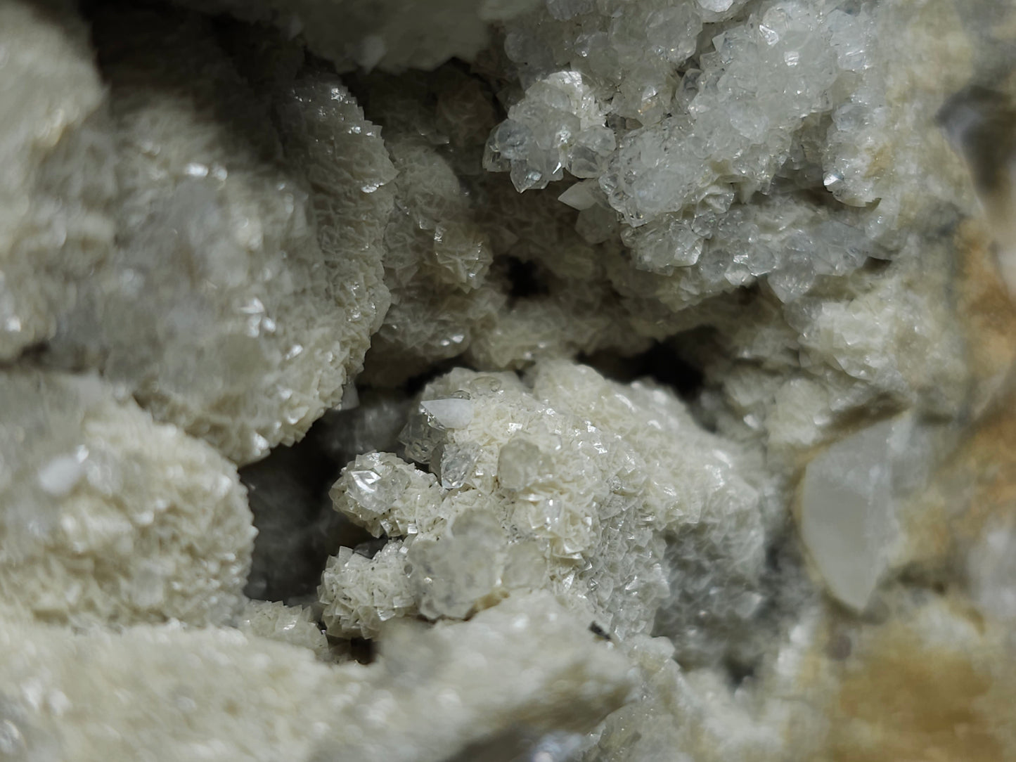 #88128 Spirit Gwindel Quartz formation on cream-white Calcite pseudomorph after Combined form Calcite on Calcite matrix
