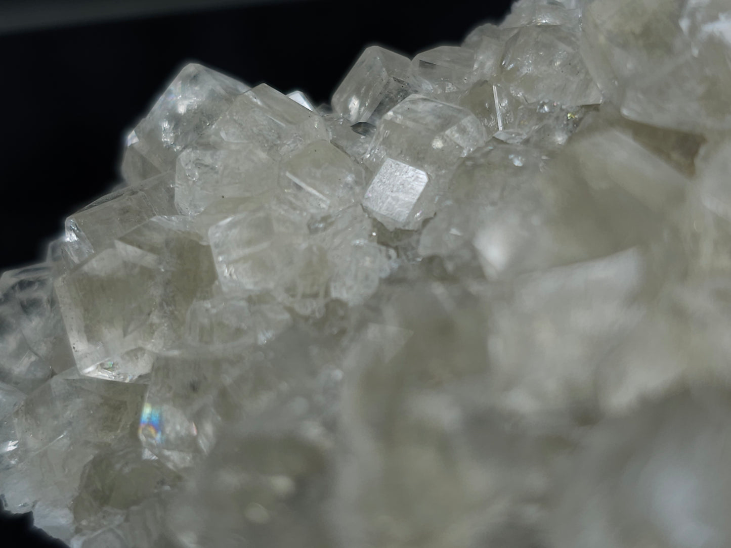 #33072 Super clear Nailhead Spar Calcite cluster, Chalcopyrite ore and multiple small fossils in the matrix