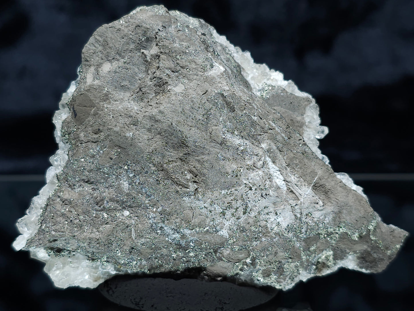 #33072 Super clear Nailhead Spar Calcite cluster, Chalcopyrite ore and multiple small fossils in the matrix