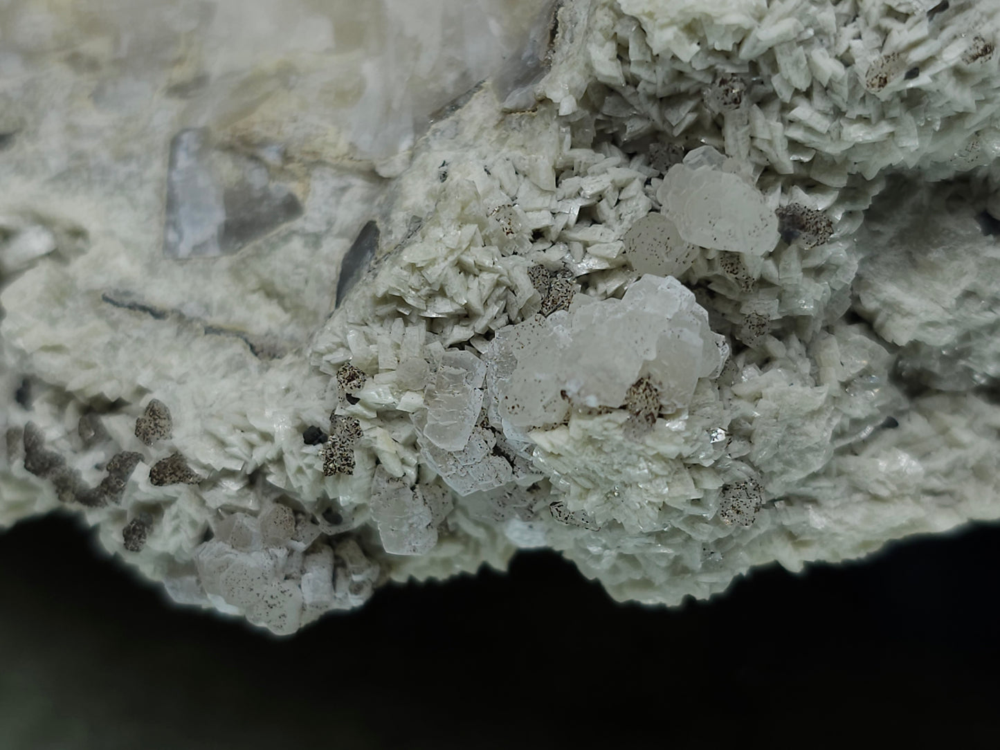 #88169 Hematite on Nailhead Spar Calcite with Hematite inclusions it also have Hematite on super clear Quartz formation on cream-white Calcite pseudomorph after Combined from Calcite form on matrix