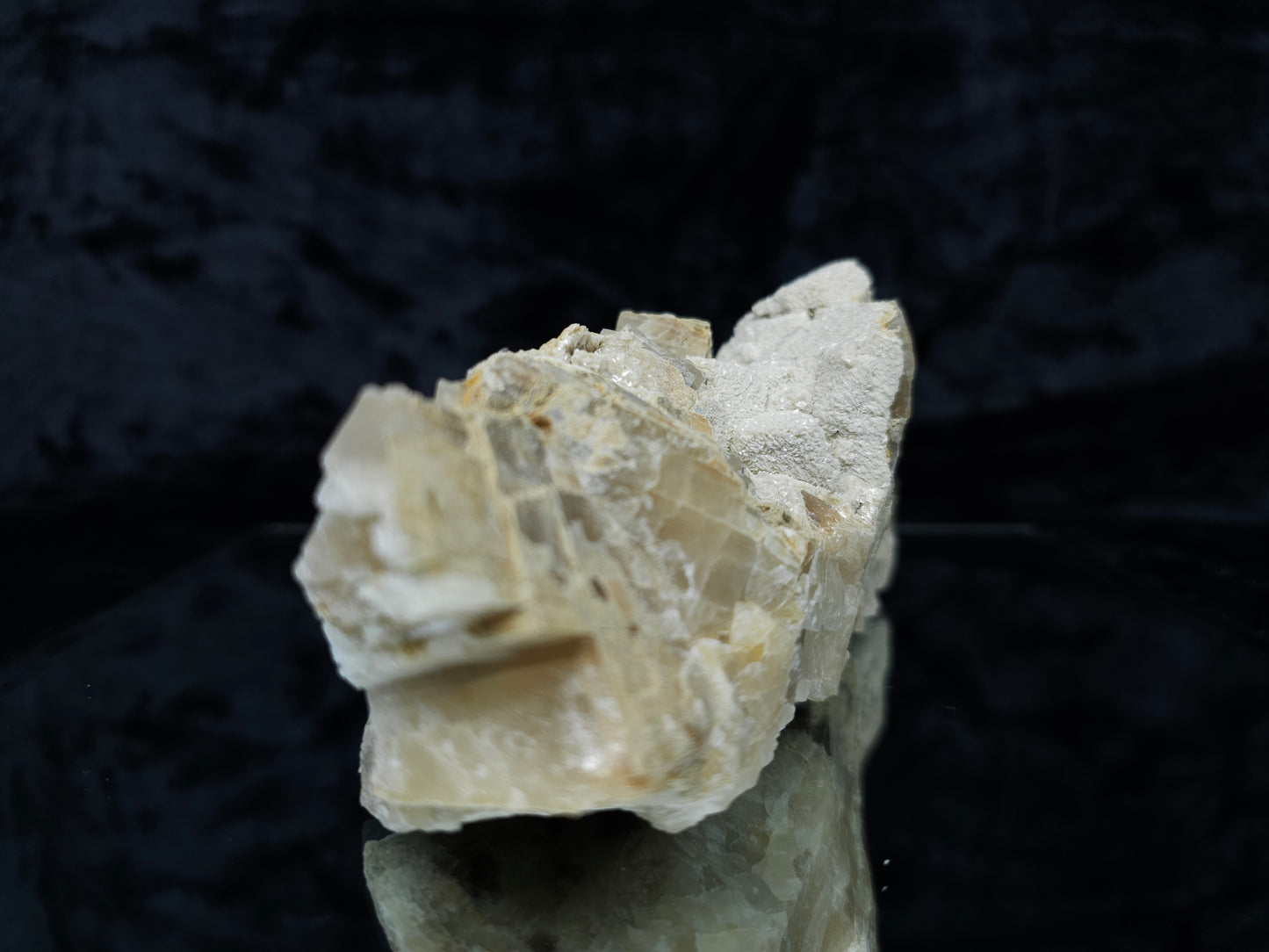 #88175 Spirit Gwindel Quartz formation on cream-white Calcite pseudomorph after Combined form Calcite on matrix