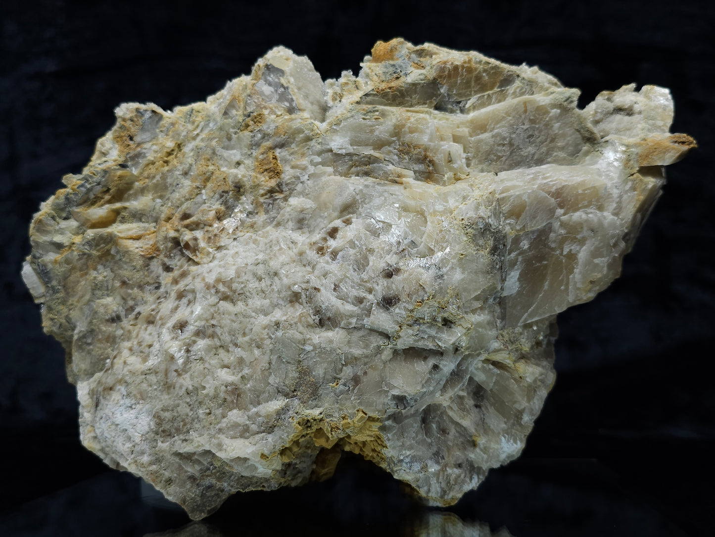 #88178 Spirit Quartz on cream-white Calcite pseudomorph after Combined form, Calcite pseudomorph after iron Dolomite coating on Combined form Calcite on matrix