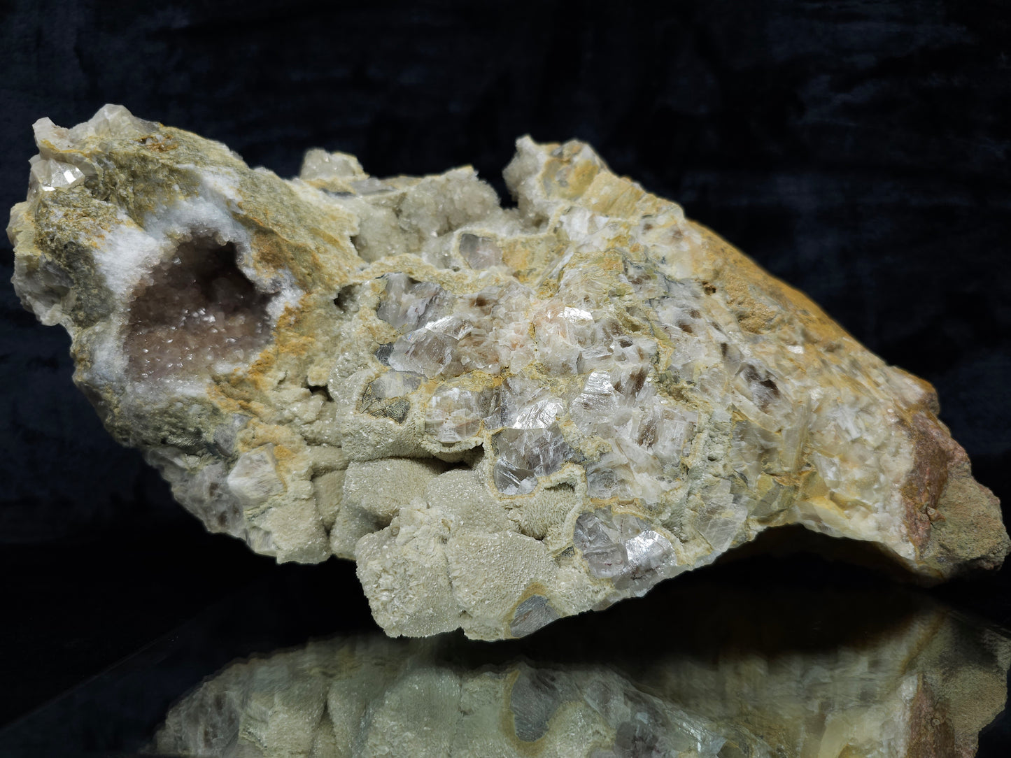 #88176 Purple Quartz geode with Spirit Gwindel Quartz on cream-white Calcite pseudomorph after Combined form Calcite on Calcite and Sedimentary matrix