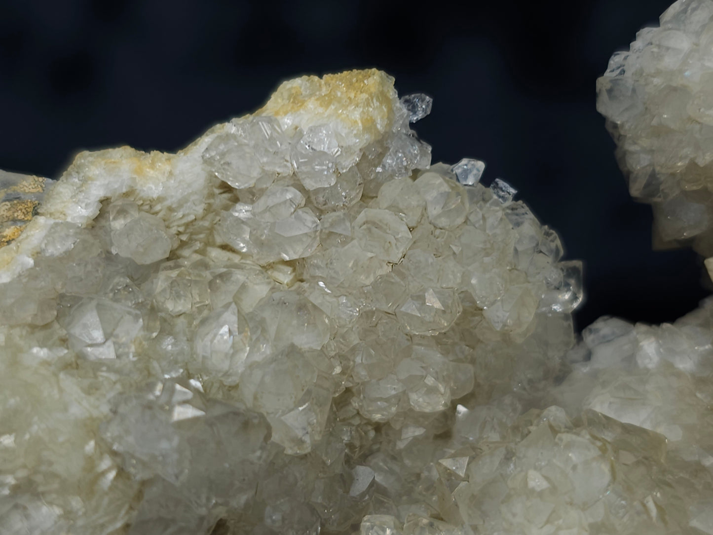 #88176 Purple Quartz geode with Spirit Gwindel Quartz on cream-white Calcite pseudomorph after Combined form Calcite on Calcite and Sedimentary matrix