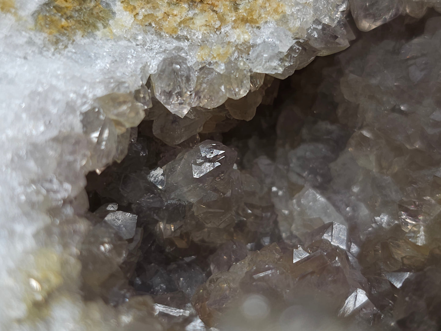 #88176 Purple Quartz geode with Spirit Gwindel Quartz on cream-white Calcite pseudomorph after Combined form Calcite on Calcite and Sedimentary matrix