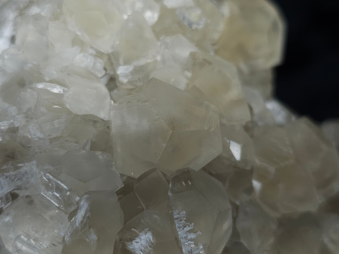 #33128 Super clear Nailhead Spar Calcite geode with Chalcopyrite ore and multiple small fossils in the matrix