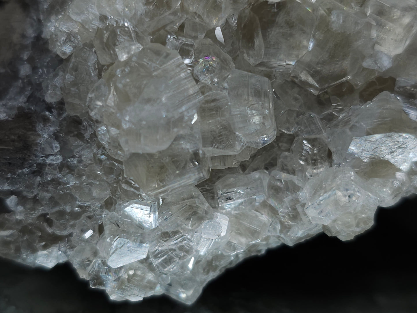 #33138 Super clear Nailhead Spar Calcite cluster with Chalcopyrite ore and multiple small fossils in the matrix