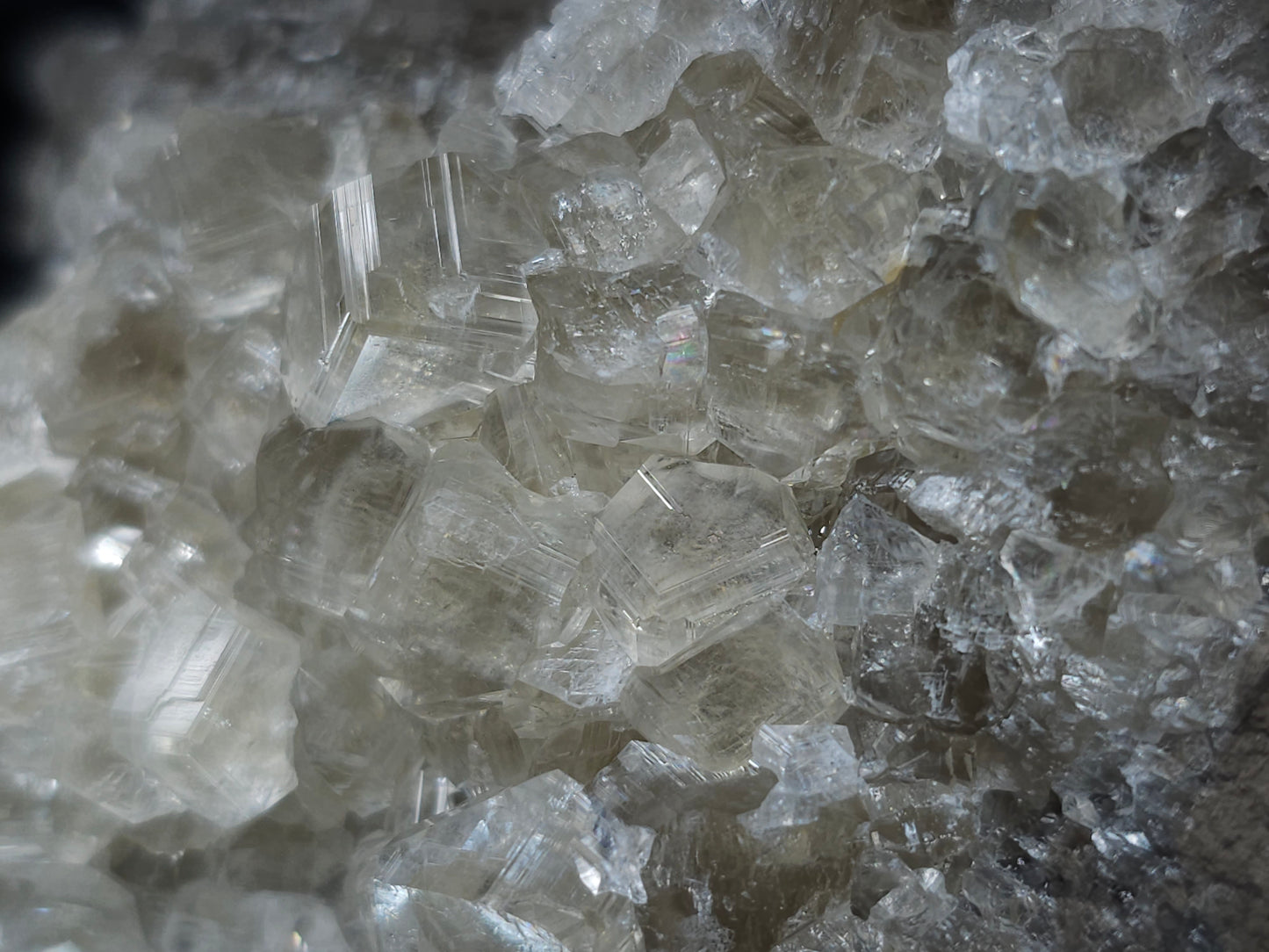 #33138 Super clear Nailhead Spar Calcite cluster with Chalcopyrite ore and multiple small fossils in the matrix