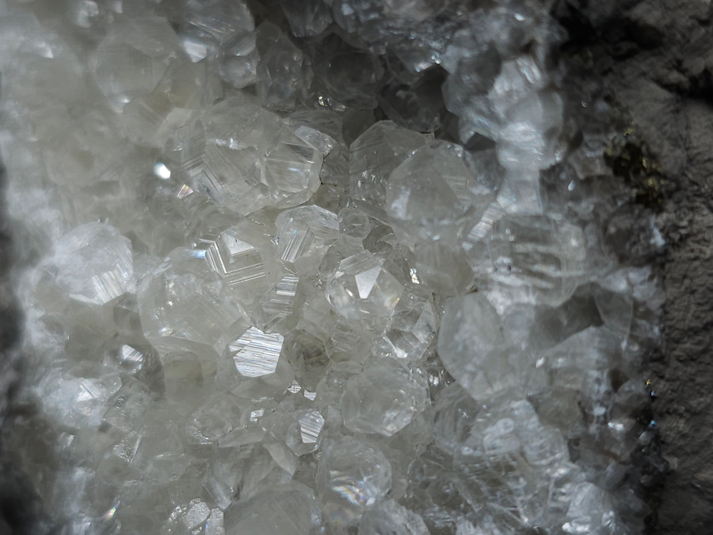 #33132 Super clear Nailhead Spar Calcite cluster with Chalcopyrite ore and multiple small fossils in the matrix
