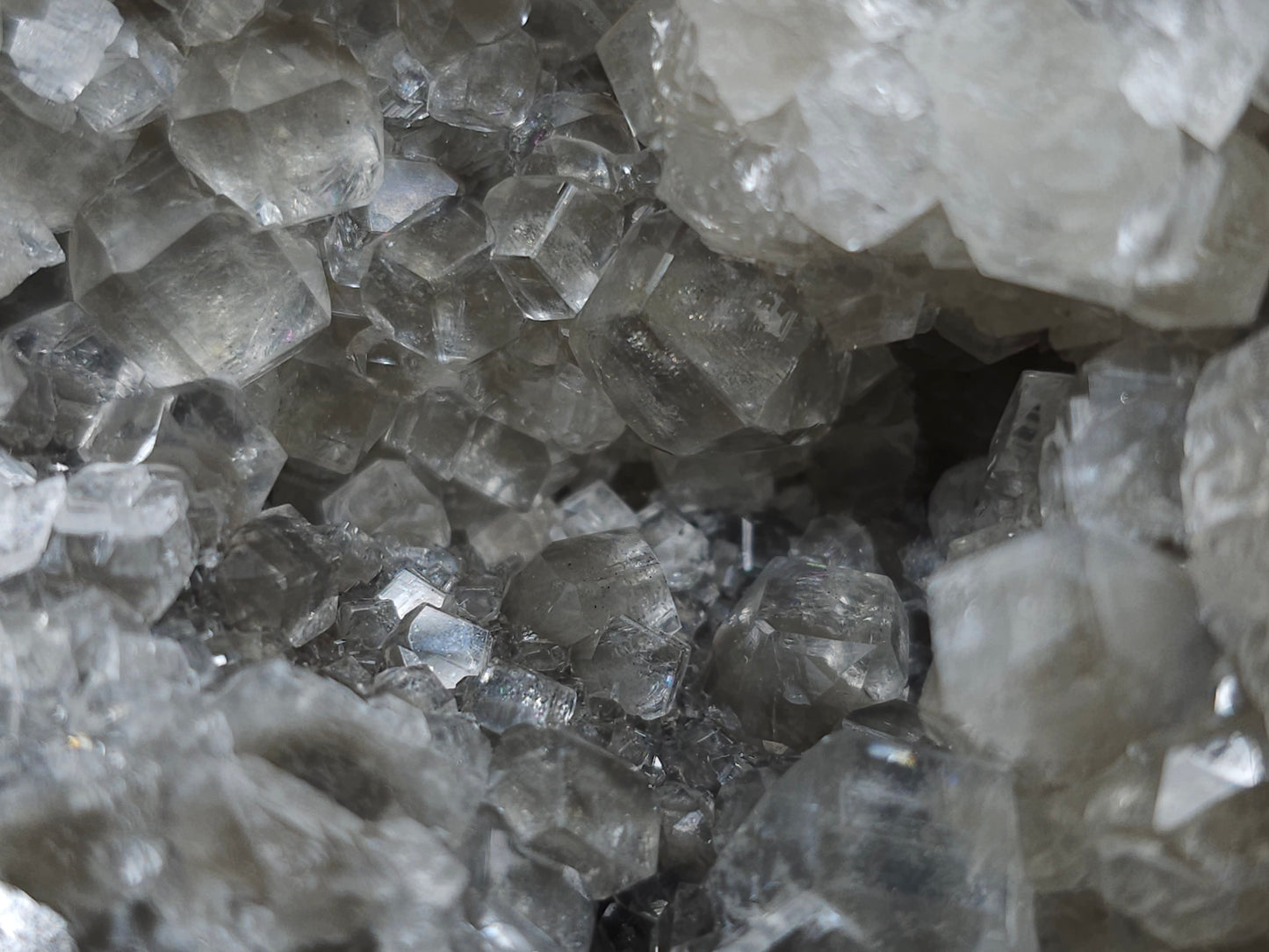 #33131 Super clear Nailhead Spar Calcite geode with Chalcopyrite ore and multiple small fossils in the matrix