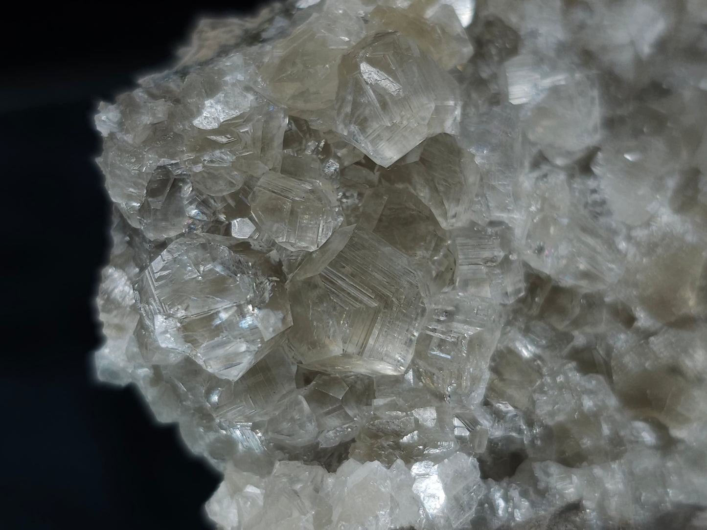#33143 Super clear Nailhead Spar Calcite cluster with Chalcopyrite ore and multiple small fossils in the matrix