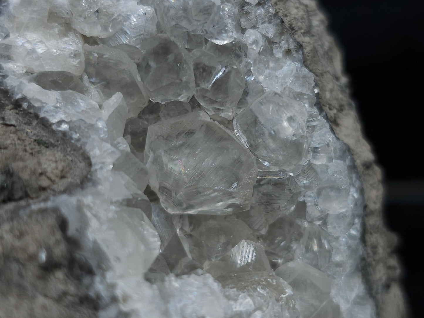 #33135 Super clear Nailhead Spar Calcite cluster with Chalcopyrite ore and multiple small fossils in the matrix